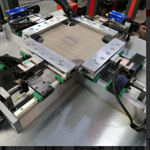1695697828323817.png 雙軸雙向拉伸試驗機(jī) 醫(yī)學(xué)多方向50KN1.png